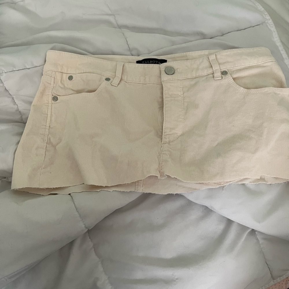 cream mini skirt! (Accidental cut)